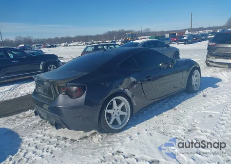 2013 Scion Fr-S from USA, damaged, VIN JF1ZNAA17D1718995